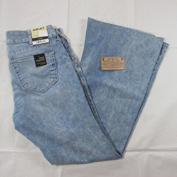 Ariat Women's Perfect Rise Jimena Flare Jeans Snowland 10051609 - Picture 2 of 3